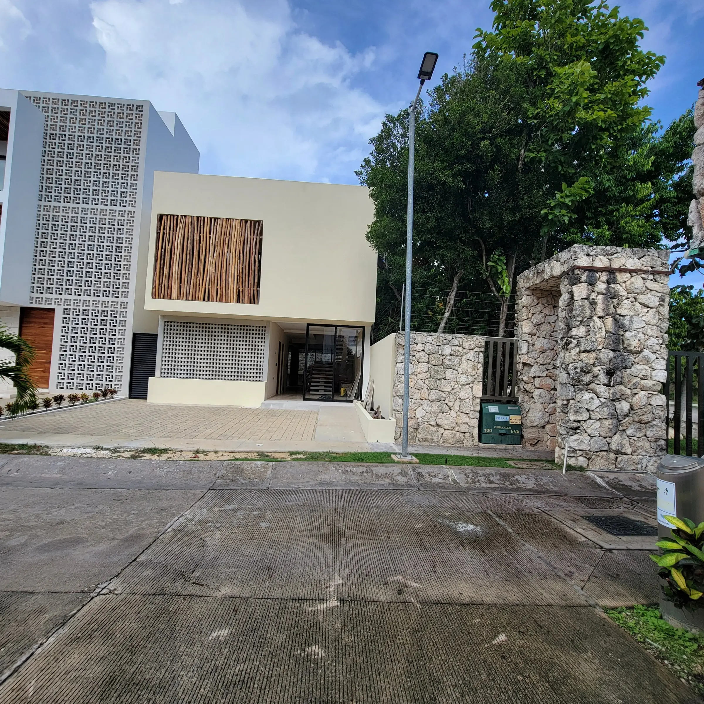 Vista 6 del proyecto Casa Barcelona 71, realizado por MR+ en México